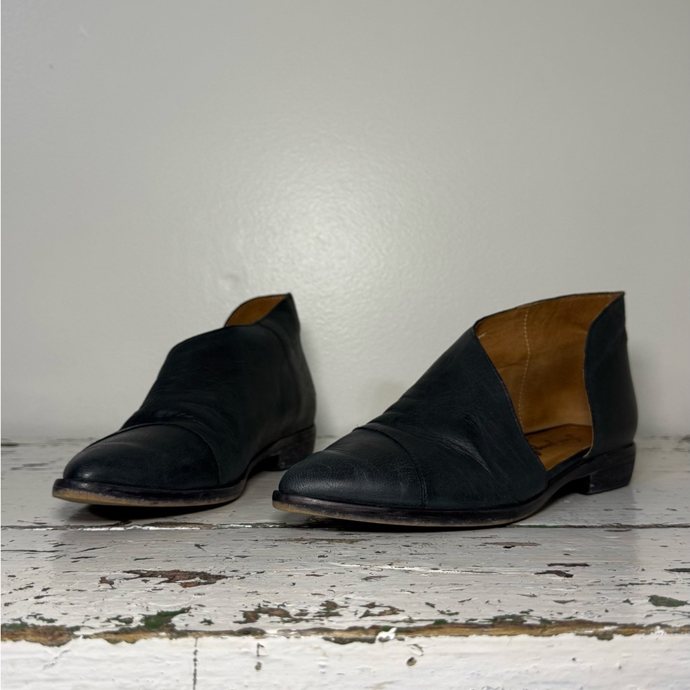 Free People Black Leather Flats